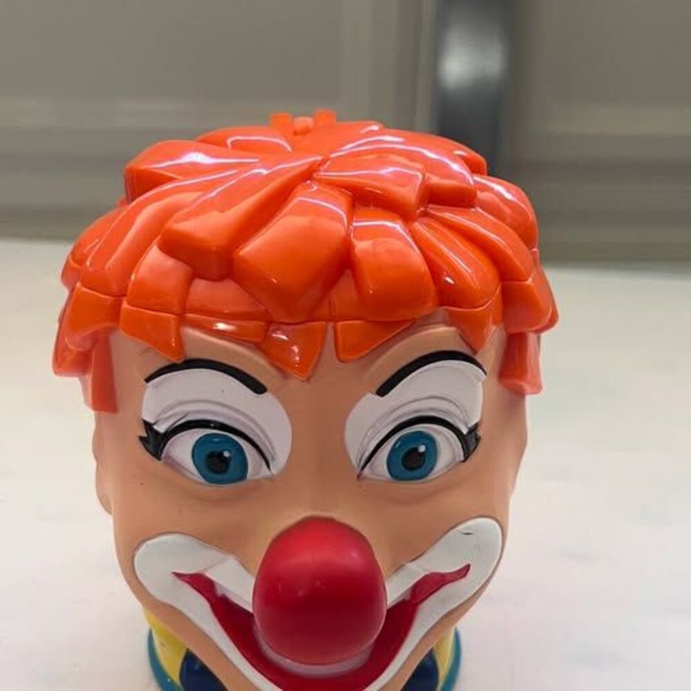 The Greatest Show on Earth Clown Mug Cup Vintage Character Lid Circus Novelty